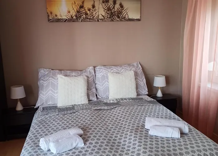 דירה Peppy & Pool